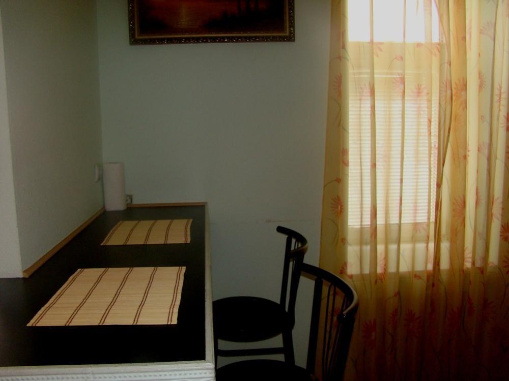 Alex Apartments Near Independence Square - Kiev 部屋 写真